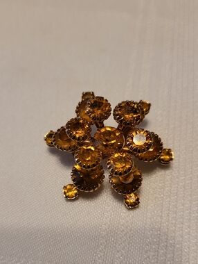 Vintage Brooch Amber Rhinestones